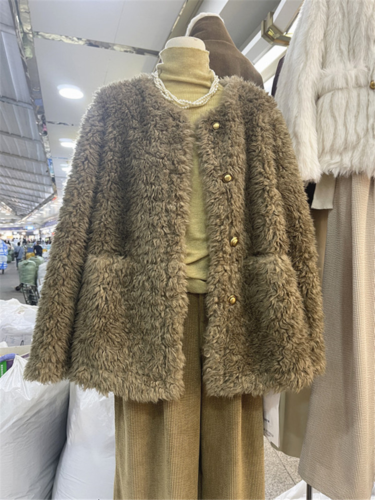 通勤中长款皮毛一体毛毛外套
