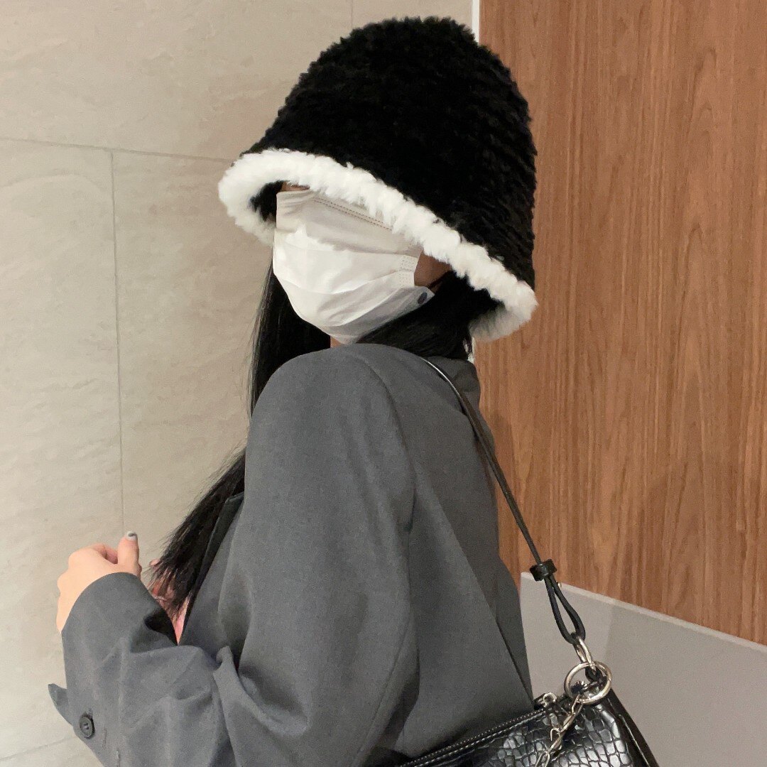 韩国毛绒绒素颜百搭渔夫帽女保暖遮脸显脸小圆顶水桶帽白色盆帽子