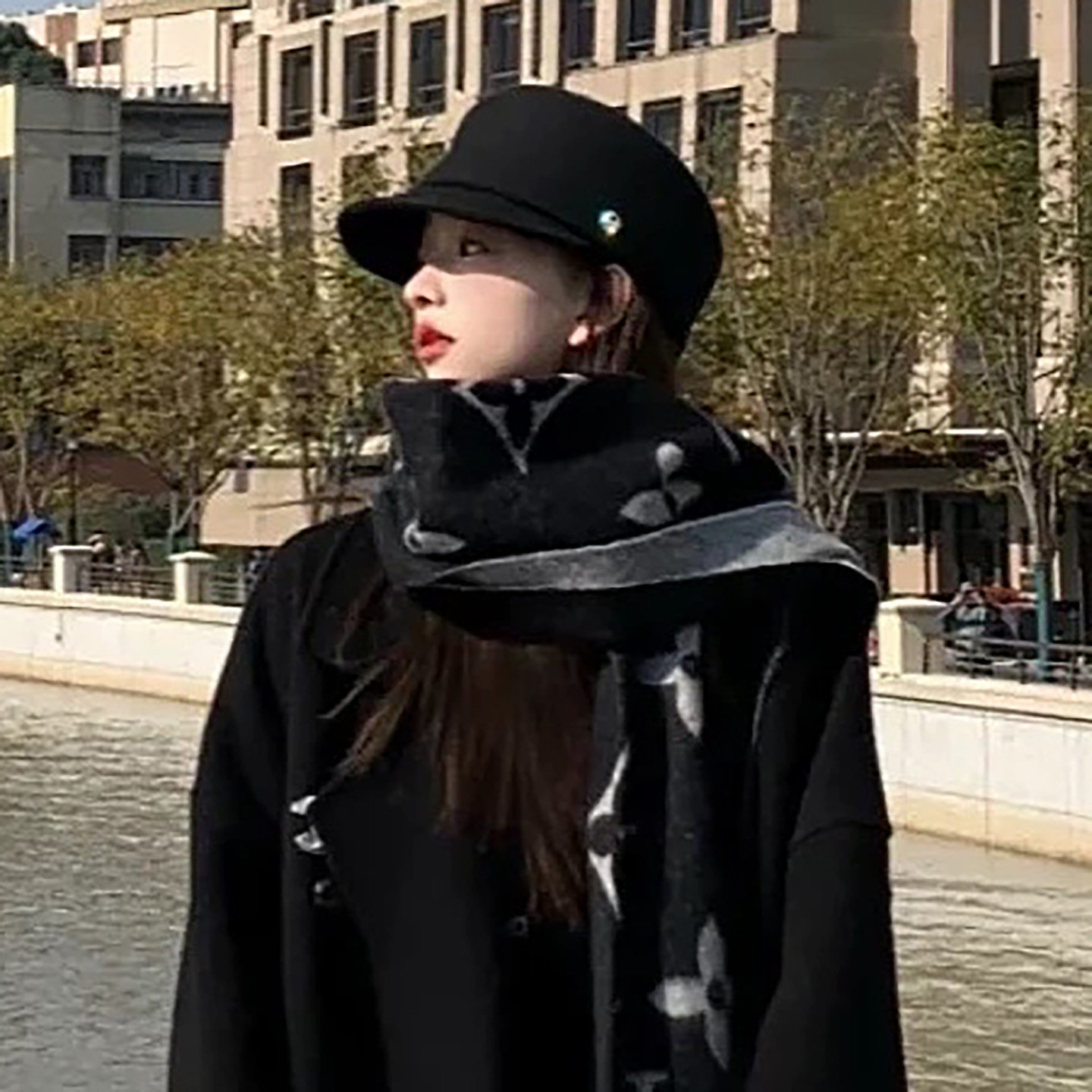 秋冬羊毛小金标马术帽女显脸小