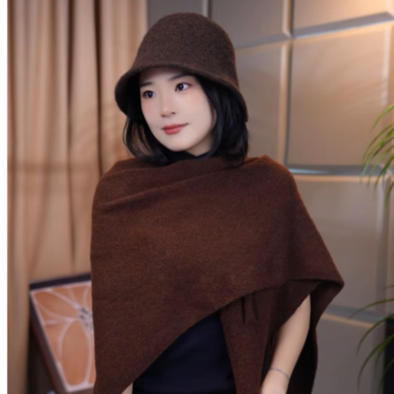 秋冬新款含羊毛保暖三角围巾披肩