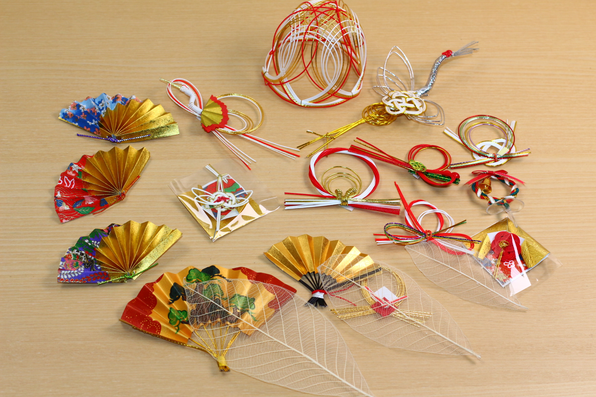 日本进口餐具摆盘装饰品怀石料理用具板前寿司店用品鹤扇形绑带