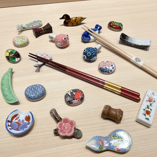 善渊日式 和风陶瓷创意筷子架卡通河豚木质椭圆筷托笔托日料餐具