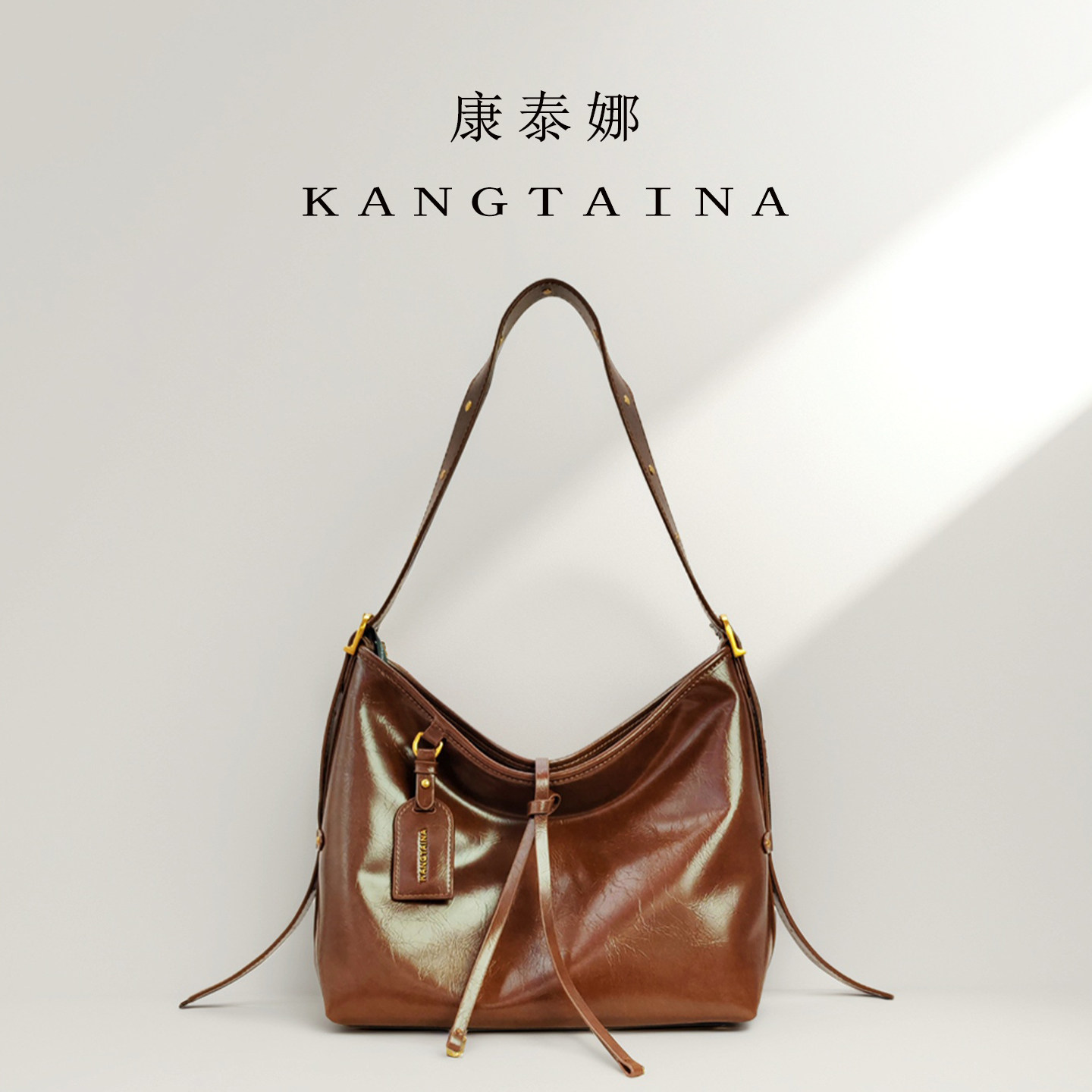 康泰娜品牌包包时尚百搭油蜡软皮凯瑞奥斜挎包小众洋气慵懒单肩包