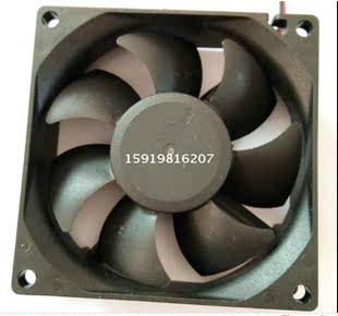 24V双滚珠轴承8CM散热风扇 直流8025风扇