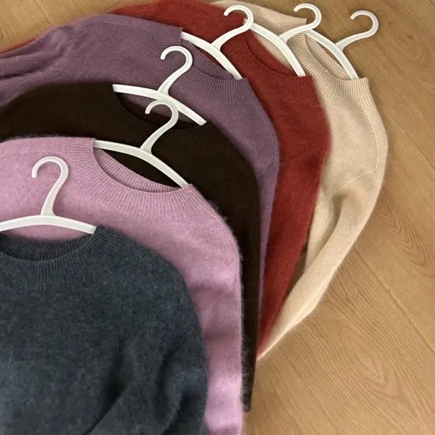 【王小姐】拉毛无缝一体 半高领纯色宽松长袖毛衣女