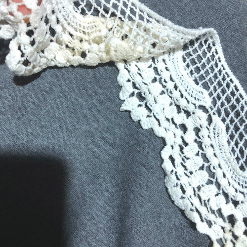 6厘米宽米色全棉蕾丝孔雀羽毛花型花边服装手工辅料