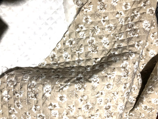 双面压线行棉布料面料 薄款柔软紧密压线小碎花优质夹棉布料