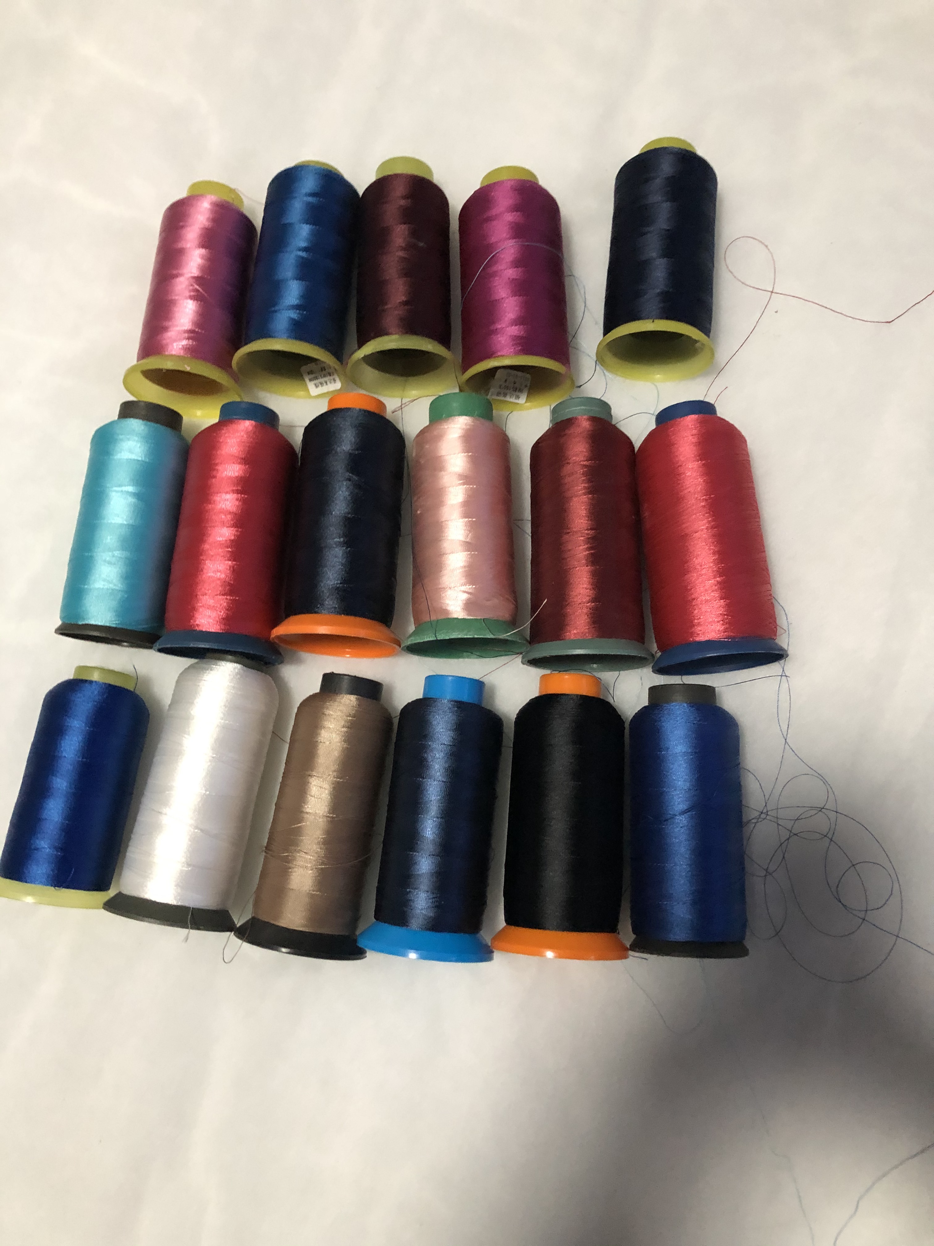 缝纫机线家用大卷皮革线手工尼龙线高强丝光线彩色丝线牛仔裤粗线
