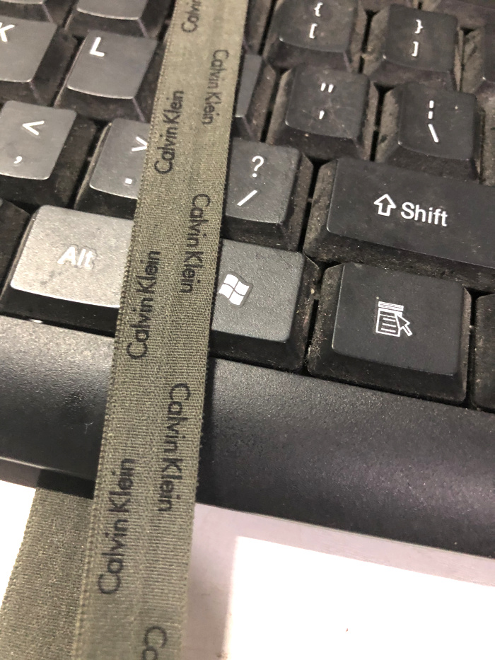 1.5cm弹力内衣内裤羽绒服对折布条包边带滚边条宝宝松紧布料布带