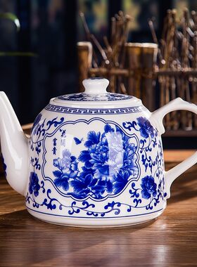 景德镇陶瓷器青花茶壶泡茶凉水壶家用提梁冷水壶大容量过滤壶中式