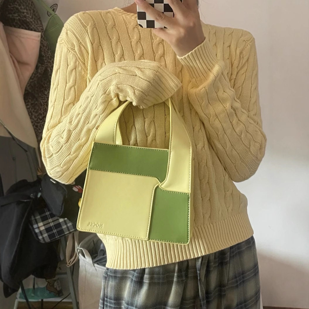 小海鸥鹅黄麻花毛衣35