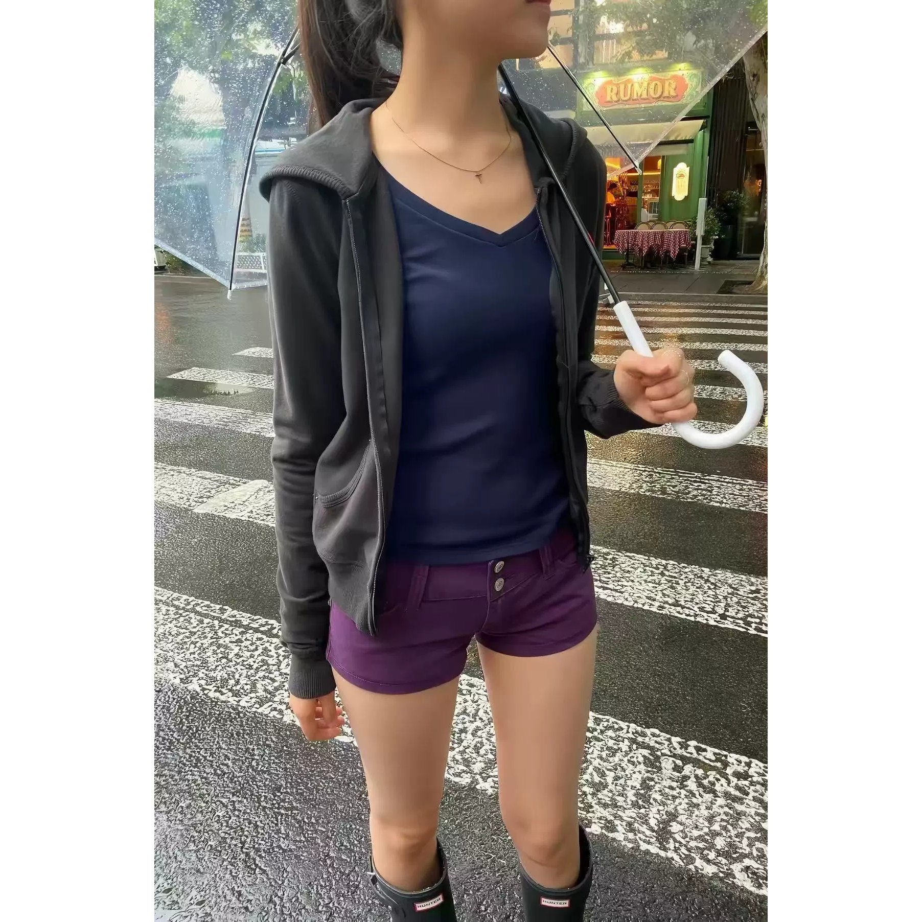 秋冬纯色铆钉连帽显瘦卫衣开衫
