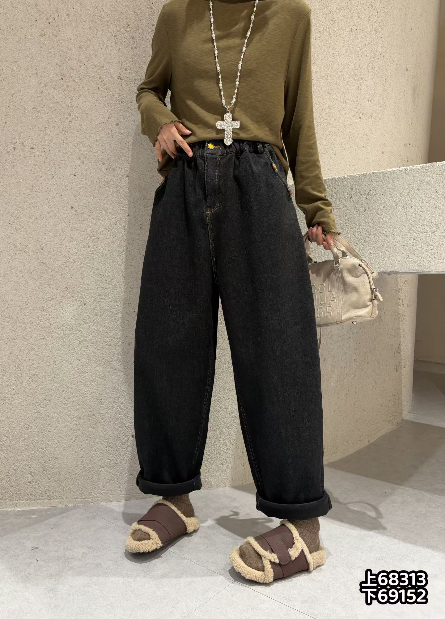 胖妹妹加肥加大高腰宽松加绒牛仔裤女秋冬款200斤裤子大码女装