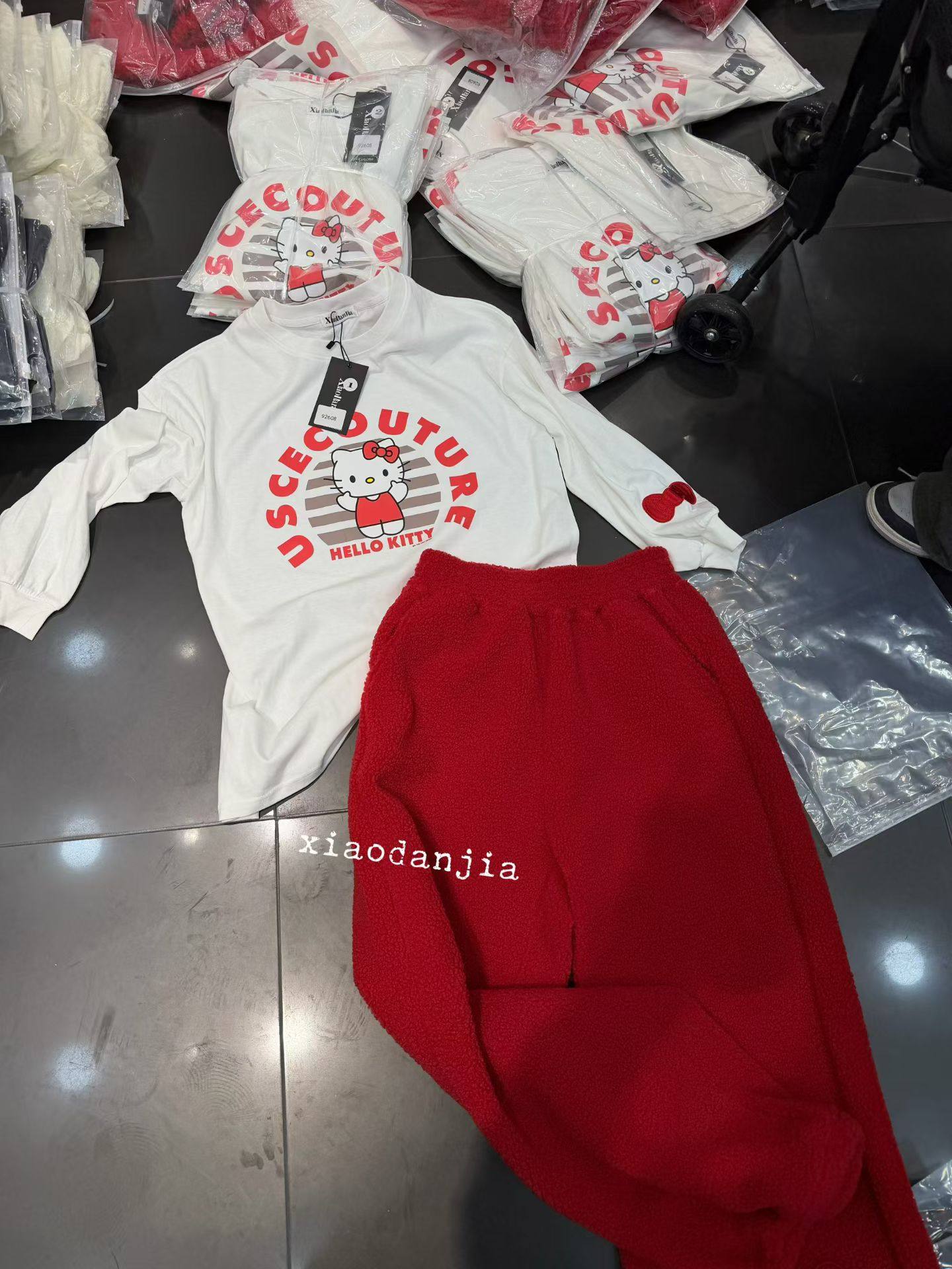 胖妹妹欧货卡通印花KT猫T恤女200斤宽松加厚阔腿休闲裤大码女装,女装/女士精品,T恤,淘宝优惠券,粉丝福利购,淘宝优惠卷