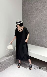 女装 胖妹妹慵懒风设计感短袖 200斤简约长裙大码 新款 连衣裙女夏季