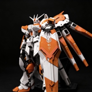 筑匠rg橙色海牛1/144Hi-v阿姆罗 附特典3面罩 板喷件拼装模型玩具