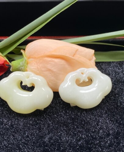 陕西蓝田玉宝宝款新品护身符项链祥云如意锁男女活玉锁骨吊坠证书