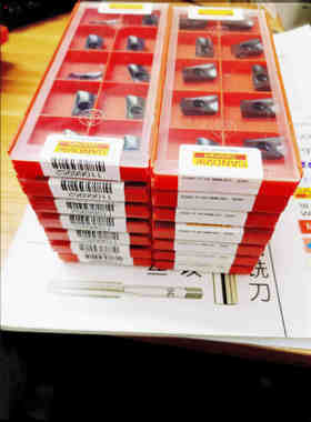 原装进口/山特维克 R390-170408M-KH 3040  处理价格 拍前询价