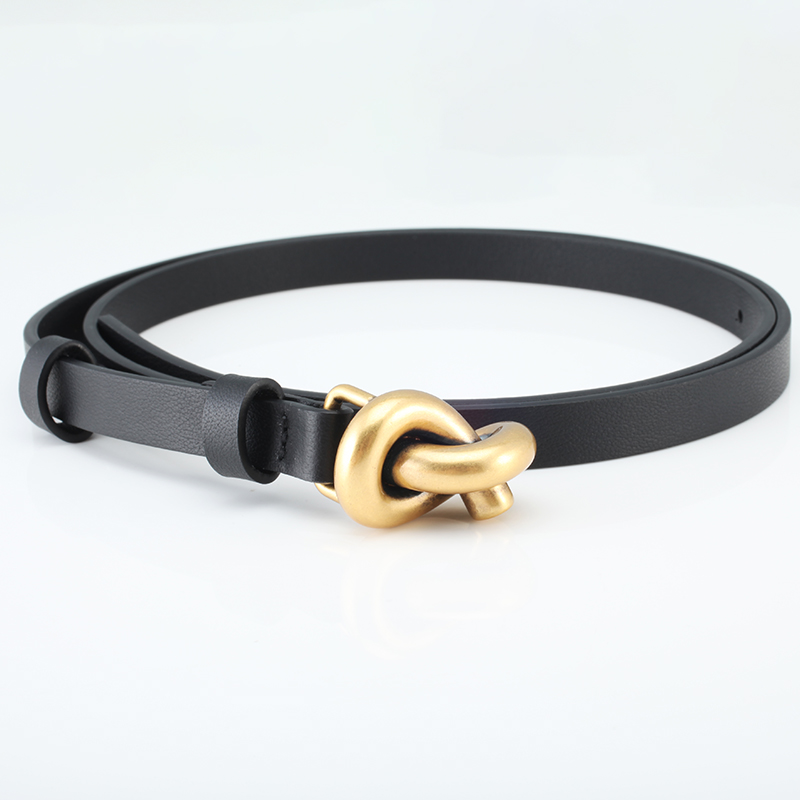 女士真皮细腰带配连衣裙西装