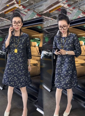 复古圆领宽松遮肉质碎花连衣裙女