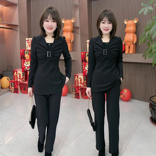 时尚套装女2026早春新款小翻领掐褶上衣直筒裤简约通勤显瘦两件套