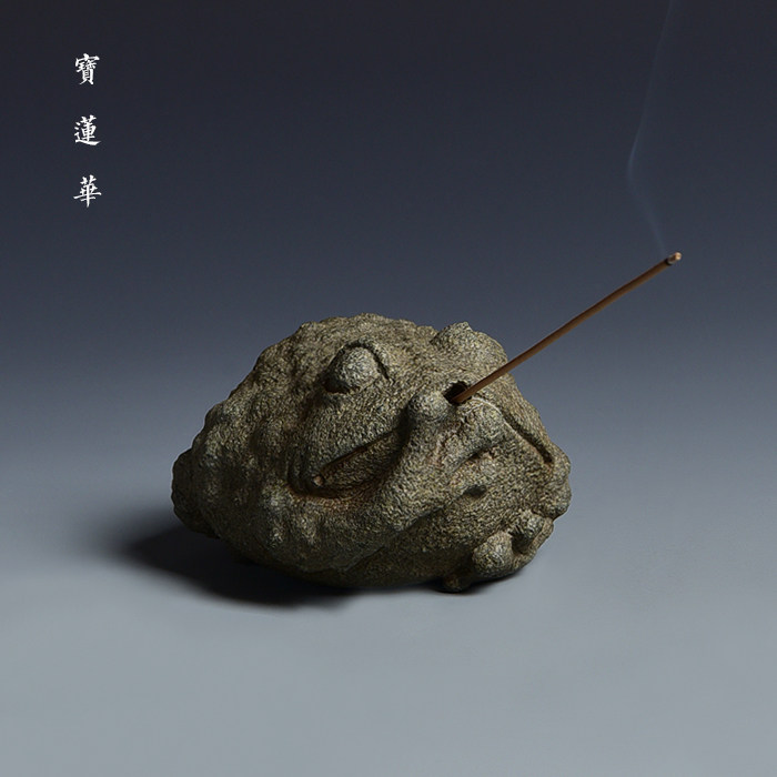 手工雕青石金蟾 石茶宠文玩摆件 古典石雕吉祥物石茶玩石头手把件