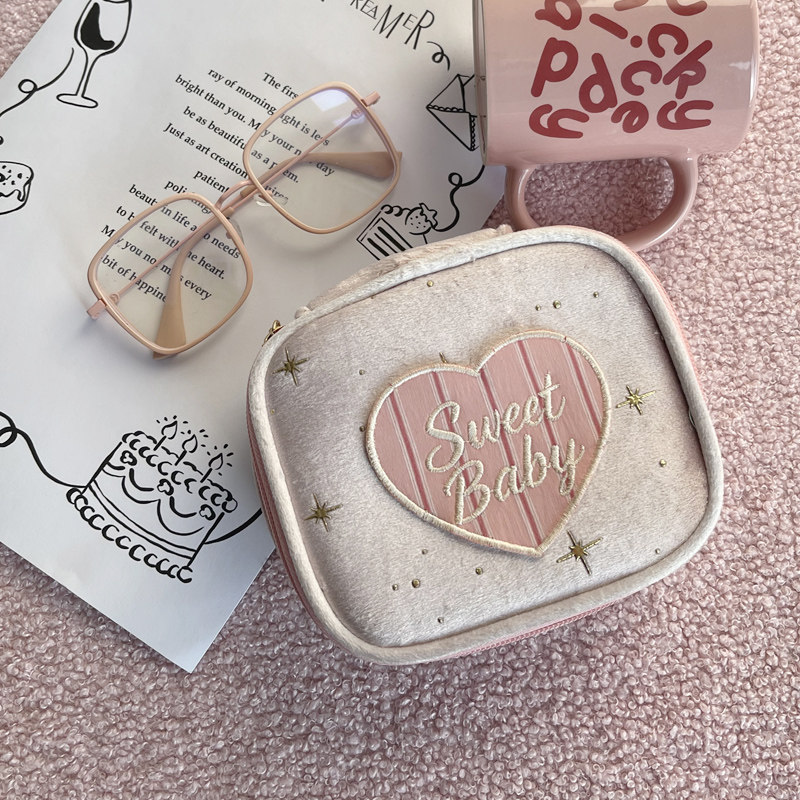 定制logo可爱爱心化妆包女便携小号拉链收纳包日常伴手礼,节庆用品/礼品,伴手礼,淘宝优惠券,粉丝福利购,淘宝优惠卷