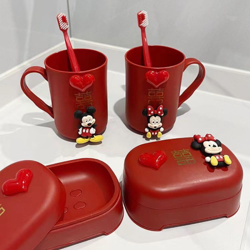 结婚洗漱杯一对牙刷杯套陪嫁大全情侣新婚红色三件套婚庆用品