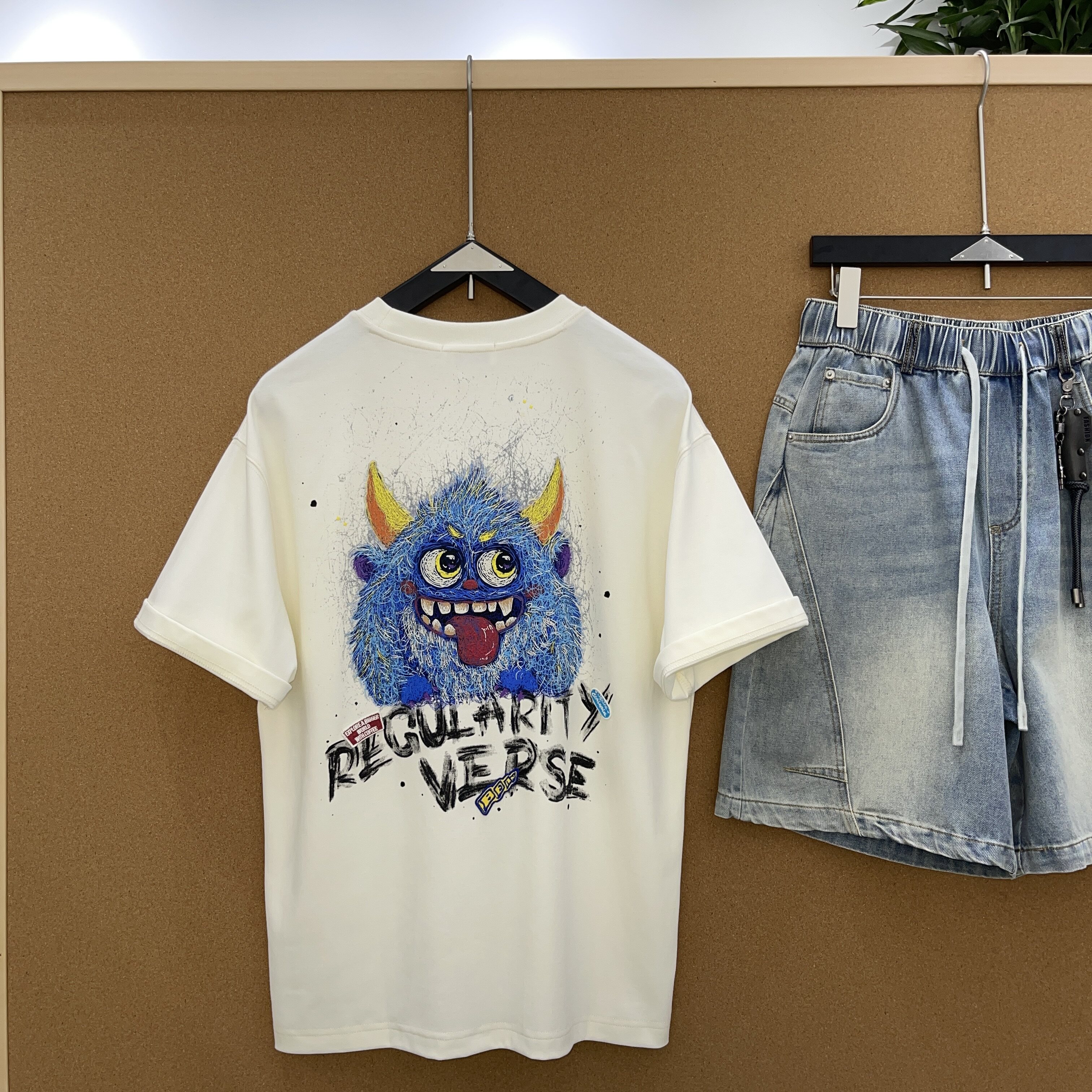 实体店夏季新款男装简约休闲短袖韩版宽松休闲T恤潮流时尚百搭