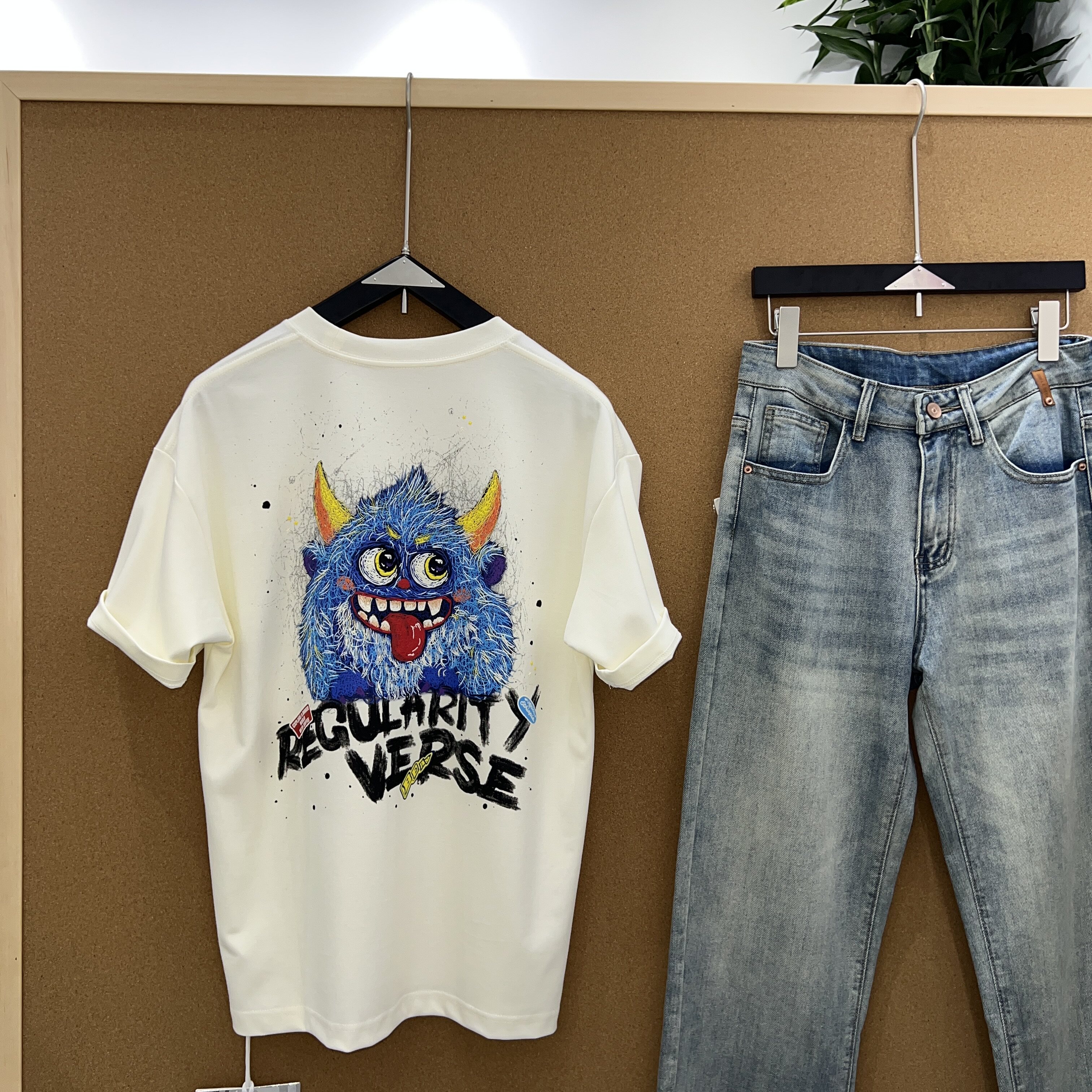实体店夏季男新款卡通休闲短袖韩版宽松休闲T恤潮流时尚百搭上衣