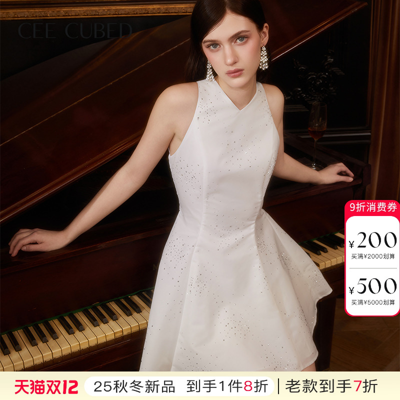 CEECUBED烫钻阔型A摆背心连衣裙