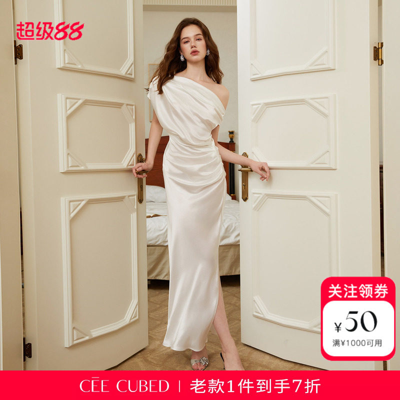 CEECUBED米白醋酸斜肩连衣裙图片