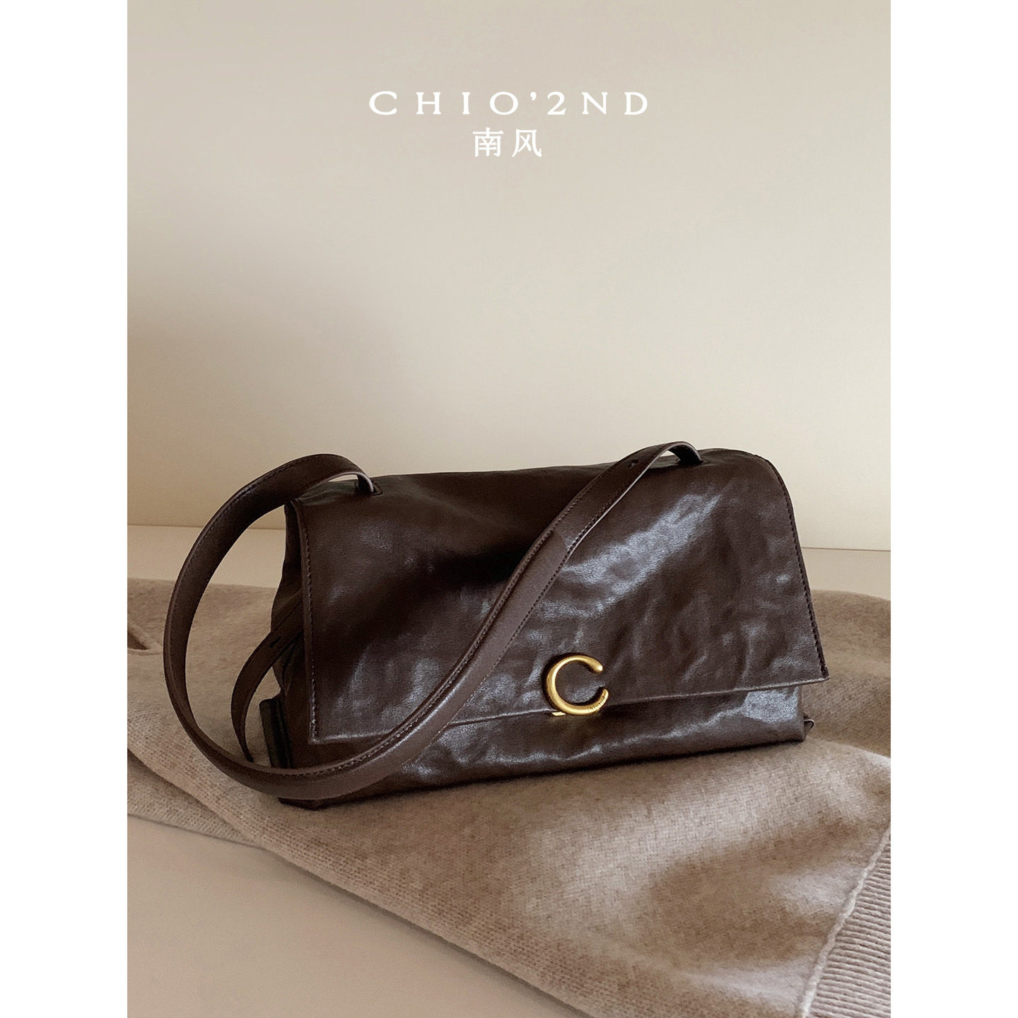 南风Chio2nd牛皮莉歆腋下包
