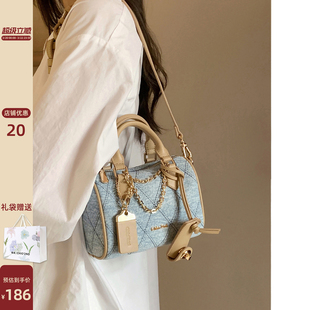 南风Chio2nd 铂蓝奶咖枕头包包女2026新款春夏手提包单肩斜挎小包
