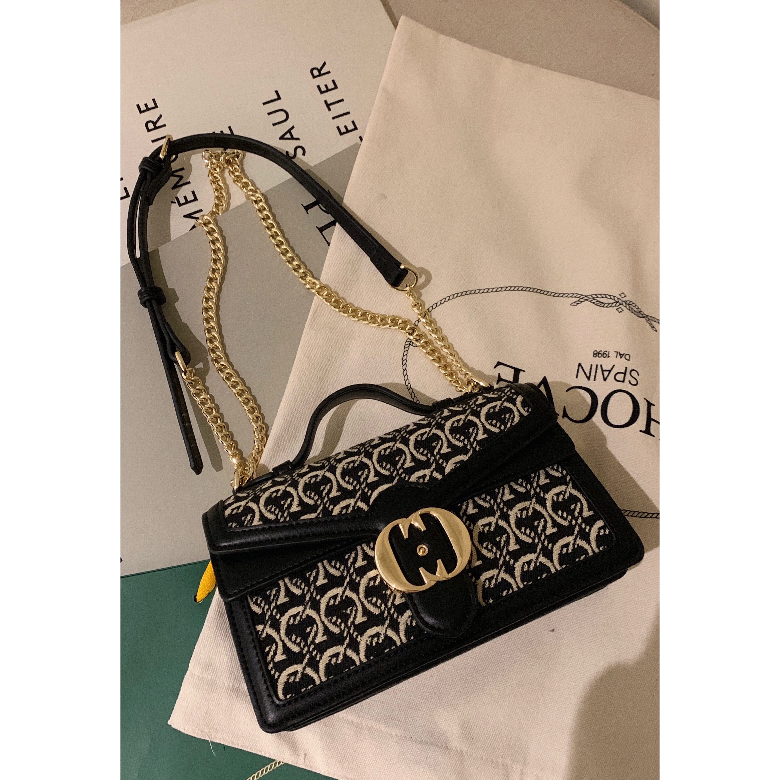 西班牙chocve 酒之意韵 复古酒神包包女2020新款潮时尚单肩斜挎包