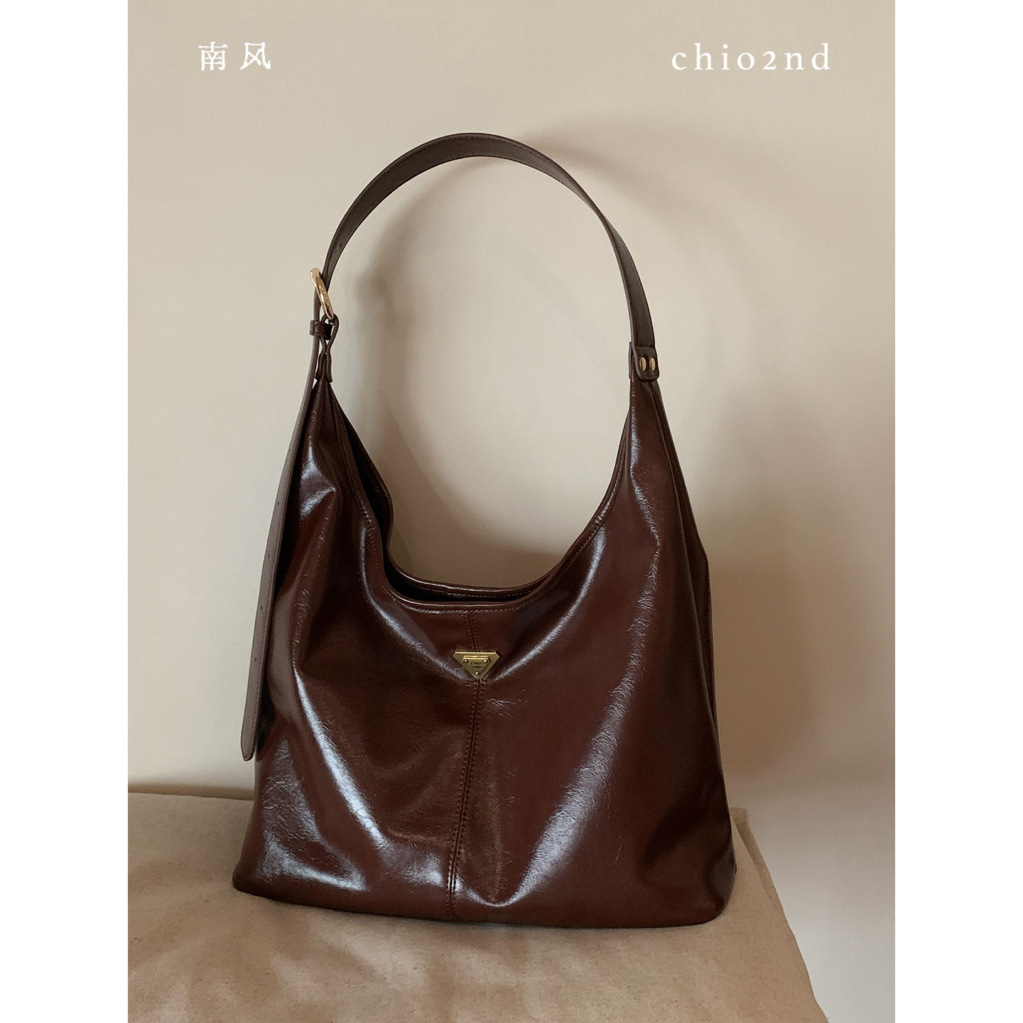 南风Chio2nd 金色城堡托特包包女2026新款休闲松弛感手提单肩大包