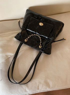 南风Chio2nd 秋屿芭菲托特包包女轻奢小众高级感菱格手提包单肩包