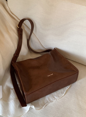 南风Chio2nd 城市画报托特包女2025新款复古通勤大容量单肩斜挎包