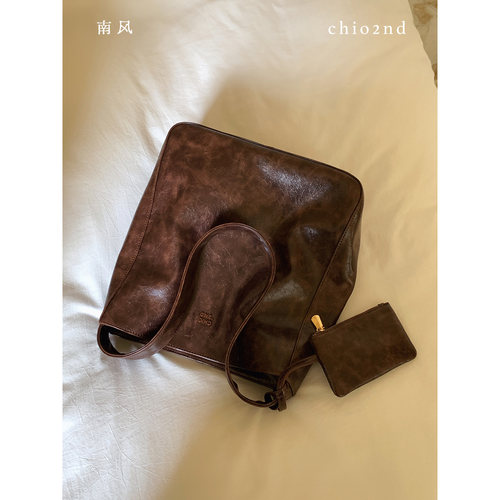 Chio2nd秋色雨夜托特包
