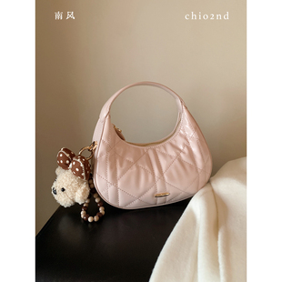 南风Chio2nd 戴妃晚宴饺子包包女迷你手提月牙包链条单肩斜挎小包