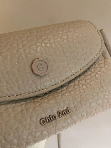 Nanfeng Chio2nd клейкие маги Баба Сяаба 2024 Новая добывающая сумка Женская женщина различные сумки поперечного кулака