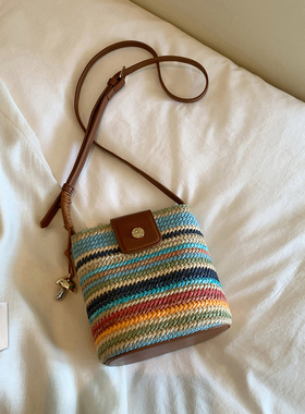 南风年中回馈款Chio2nd 彩虹慕斯水桶包包女秋冬编织包单肩斜挎包