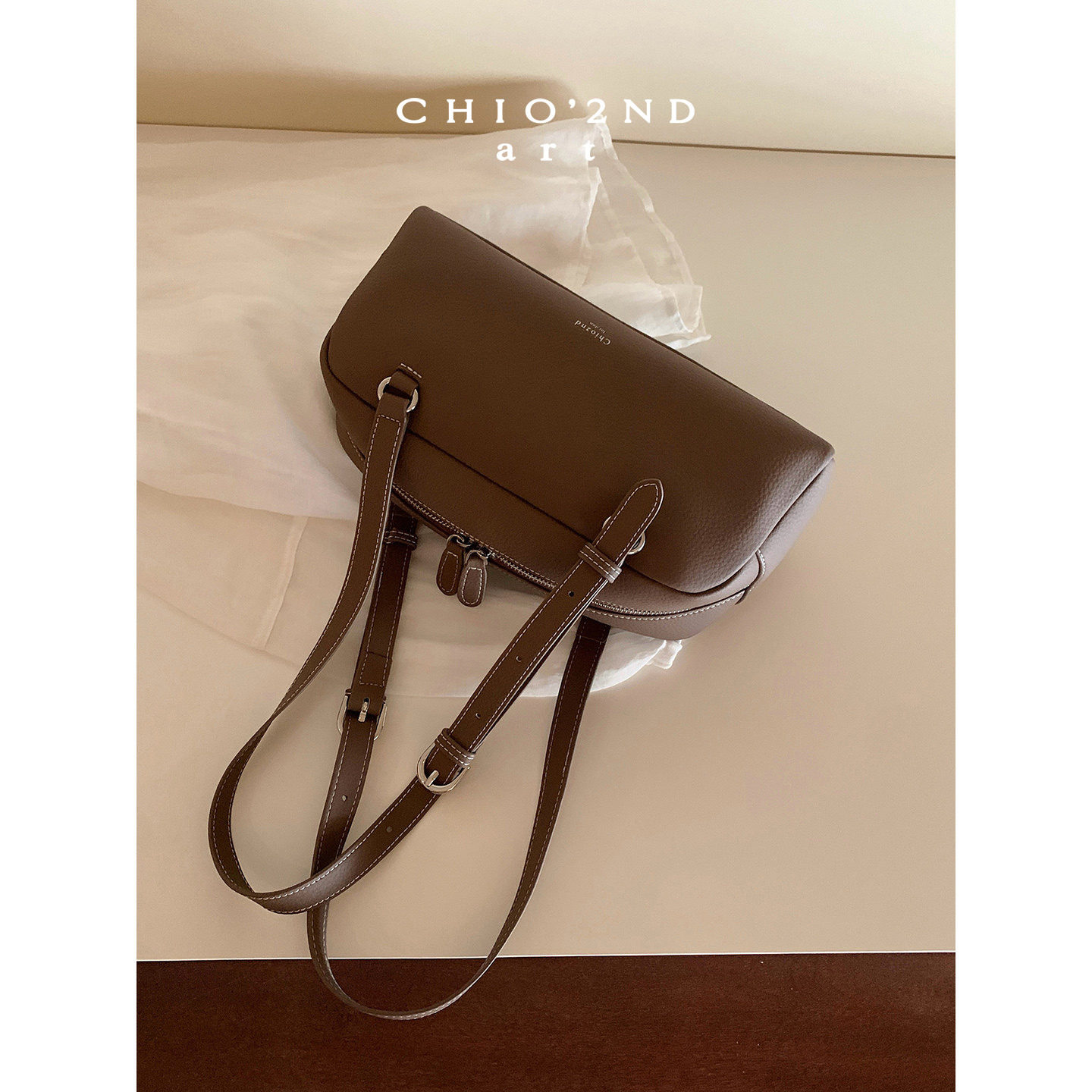南风Chio2nd弦月慕斯枕头包图片