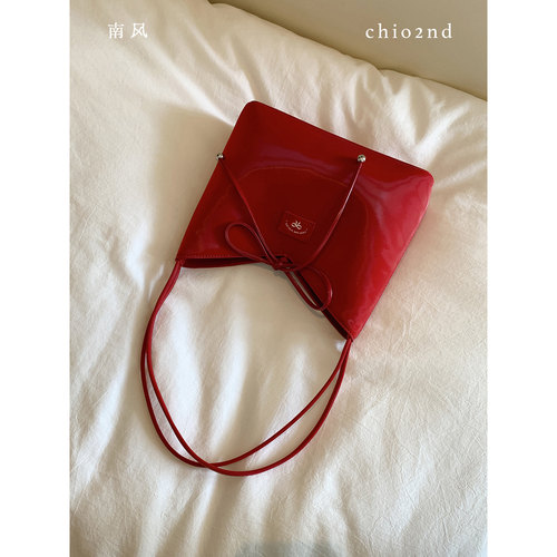 Chio2nd莓红布朗托特包
