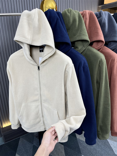 暖和，轻盈，舒适卫衣开衫男