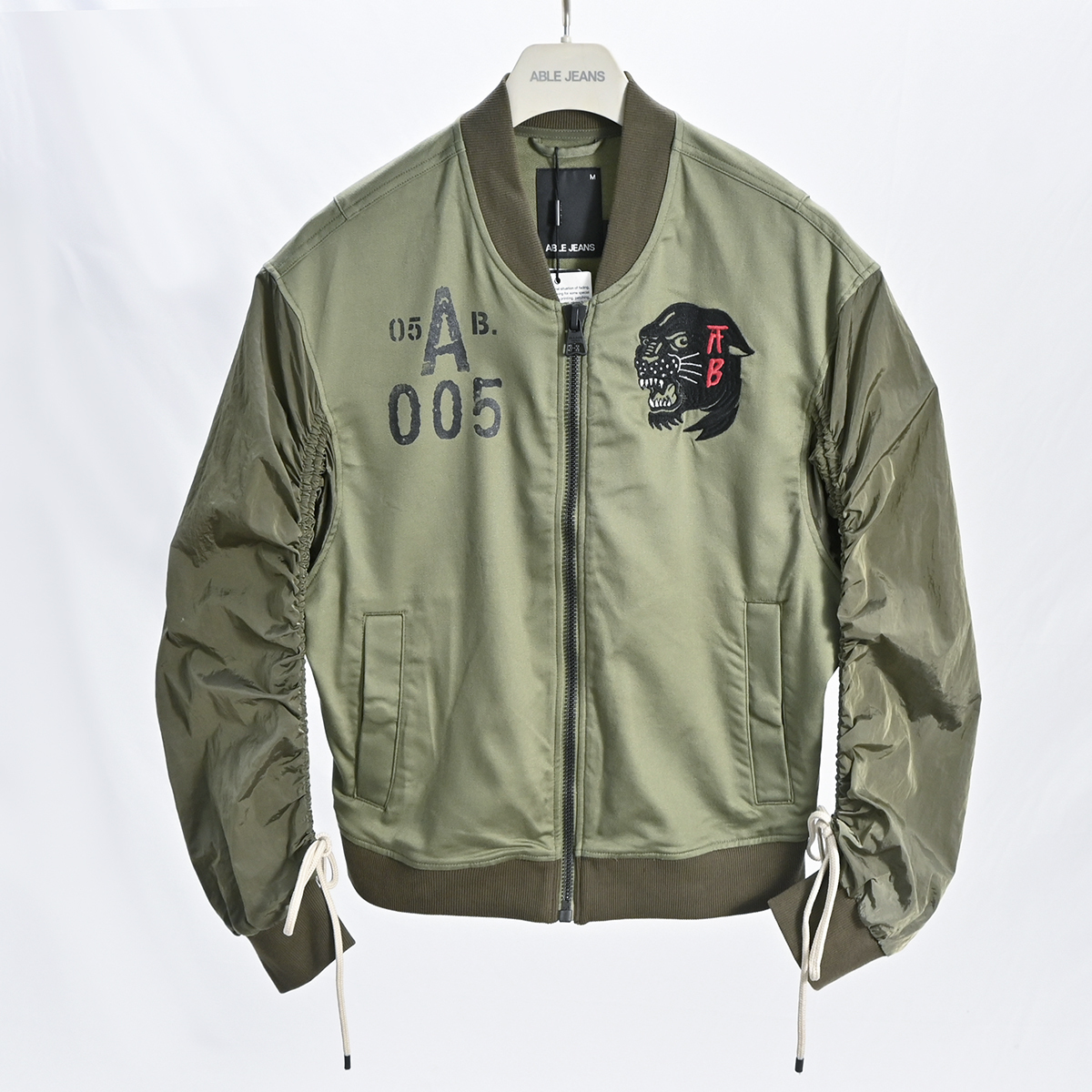 宝藏单品ABLE JEANS女春季夹克拉链外套棒球领宽松休闲刺绣短茄克