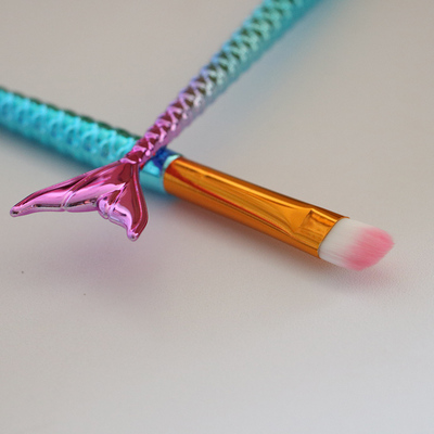 扭扭棒玩偶小狗专用化妆刷