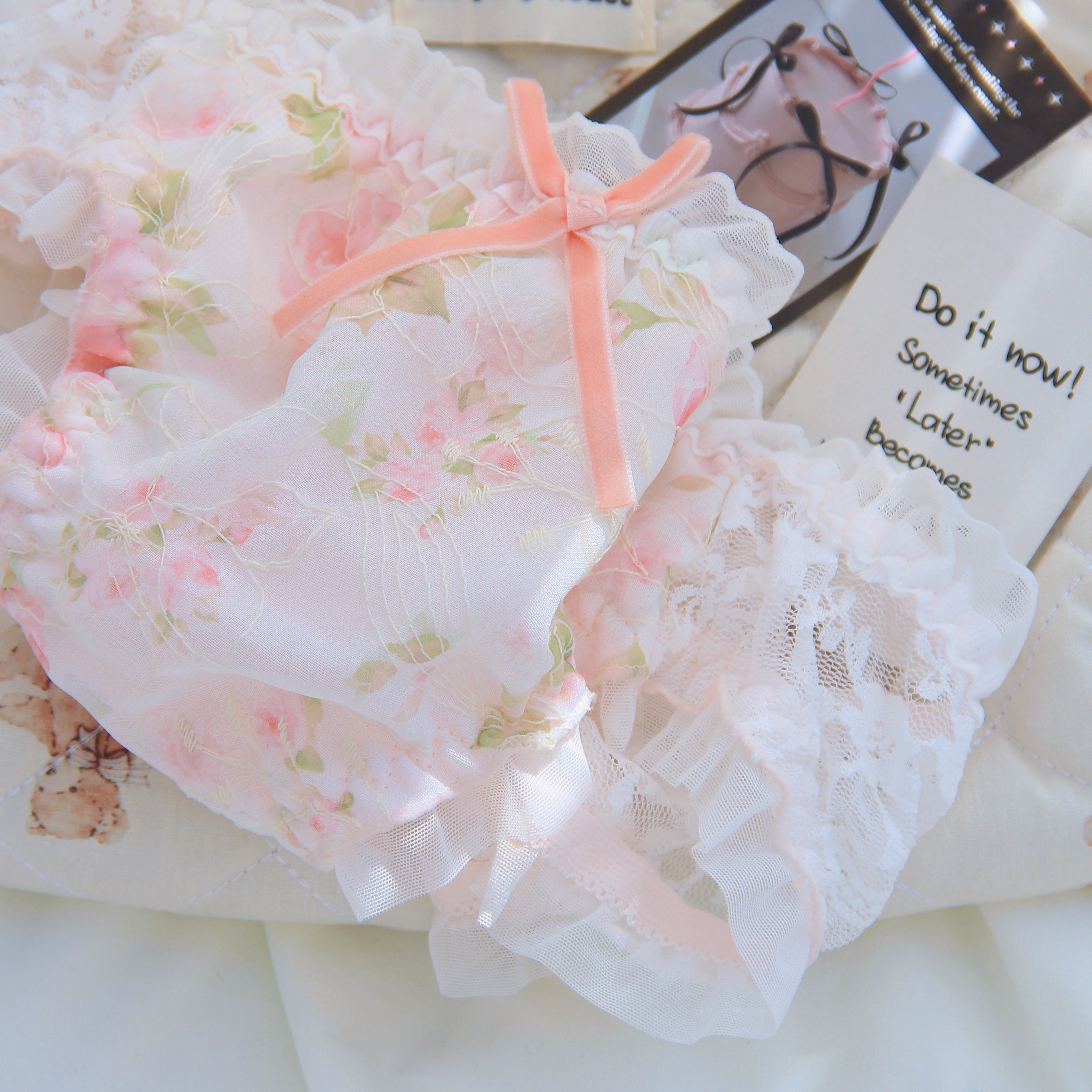 云上樱。温柔碎花清新迷人女生内裤低腰甜美风高开叉棉裆粉色纯欲,女士内衣/男士内衣/家居服,女三角裤,淘宝优惠券,粉丝福利购,淘宝优惠卷