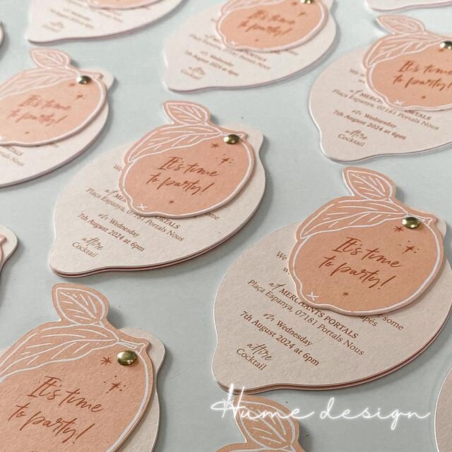 高端定制婚礼请柬宴会菜单宾客席位卡定制结婚商务酒席创意感谢卡