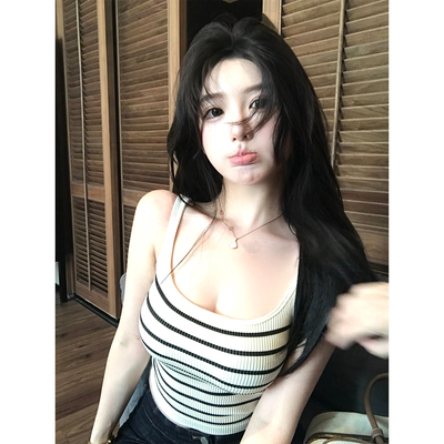 MISSCHANGE自带胸垫的背心上衣